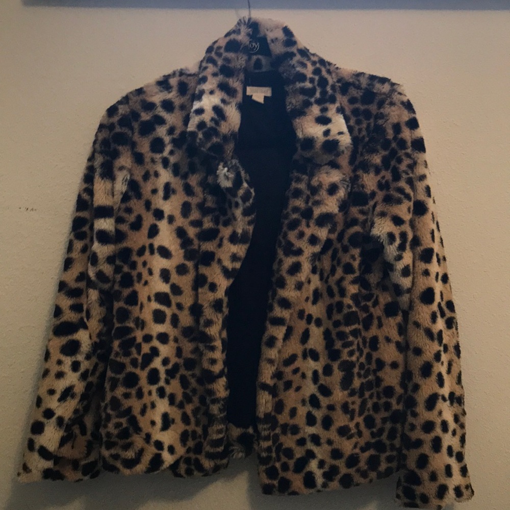 Cheetah/leopard coat